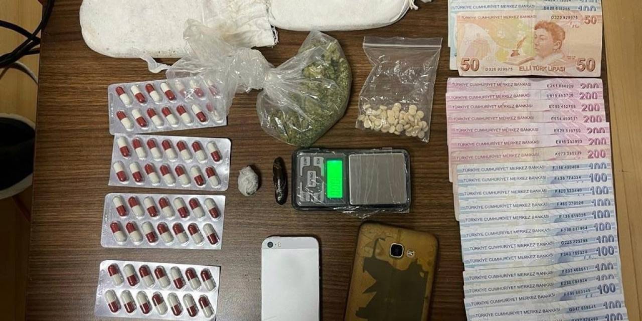 Lavaş Ekmeği Arasında Uyuşturucu Ticareti Polise Takıldı