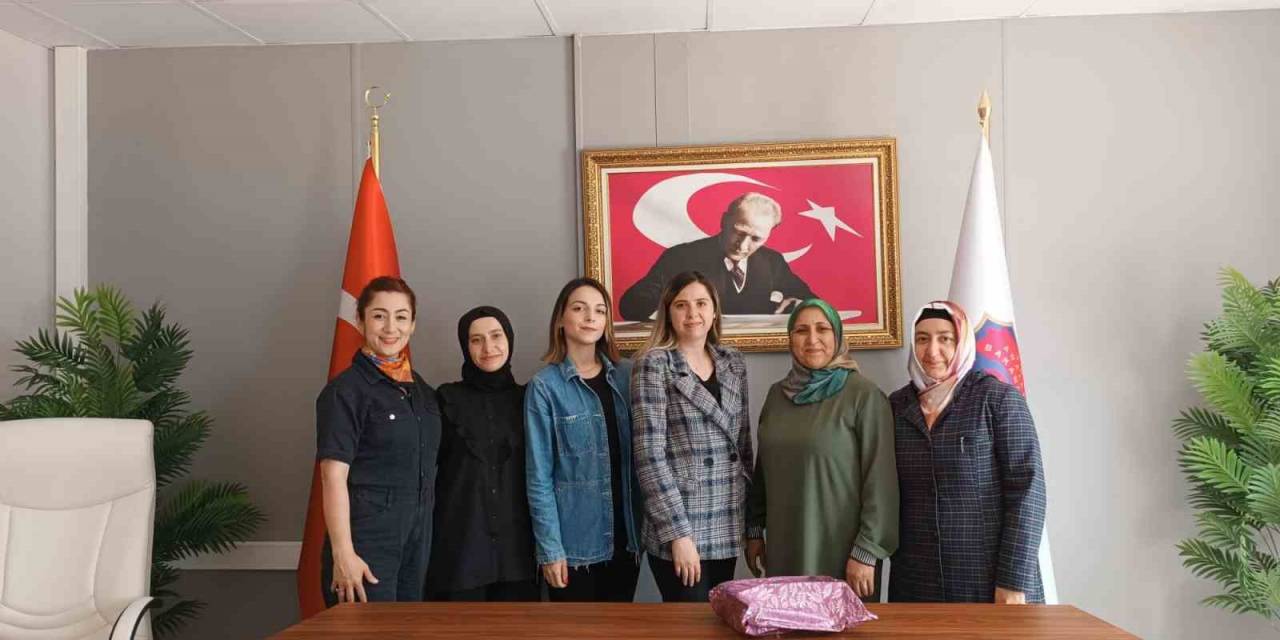 Gönüllü Gençler Kadın Mahkumlarla Buluştu