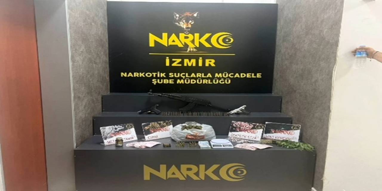 İzmir’de Zehir Operasyonlarında Yüklü Miktarda Uyuşturucu Ele Geçirildi