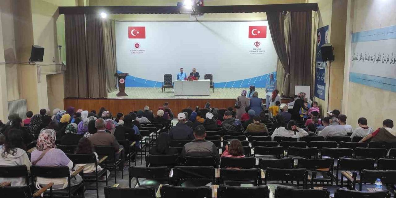İl Müftülüğünden Öğrencilere Yardım Çeki