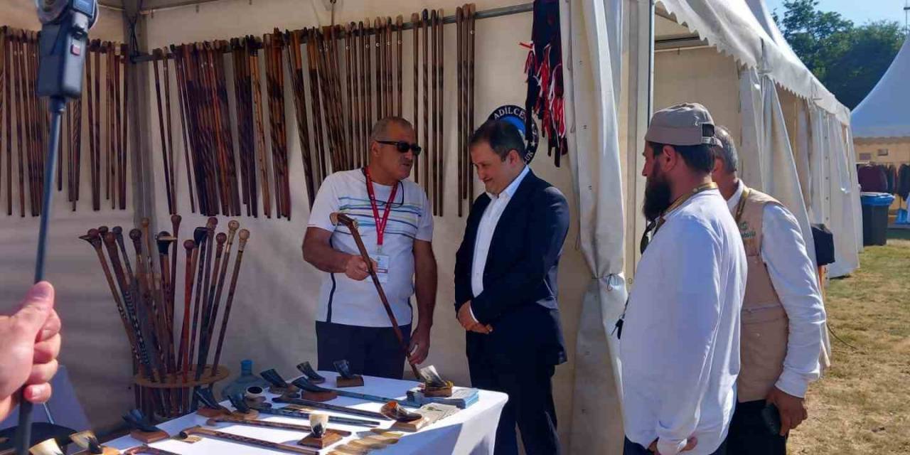 Adilcevaz Bastonu Hollanda’da Tanıtılıyor