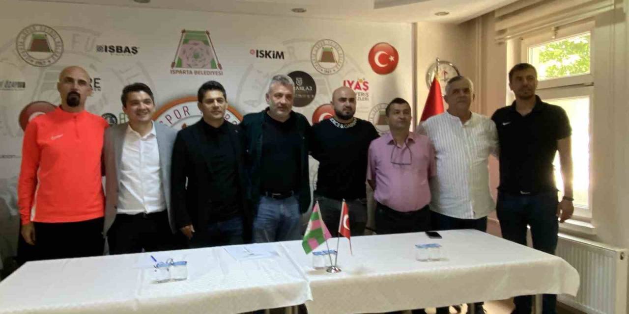 Isparta 32 Spor, Hakan Hayati  Karaca İle Sözleşme İmzaladı