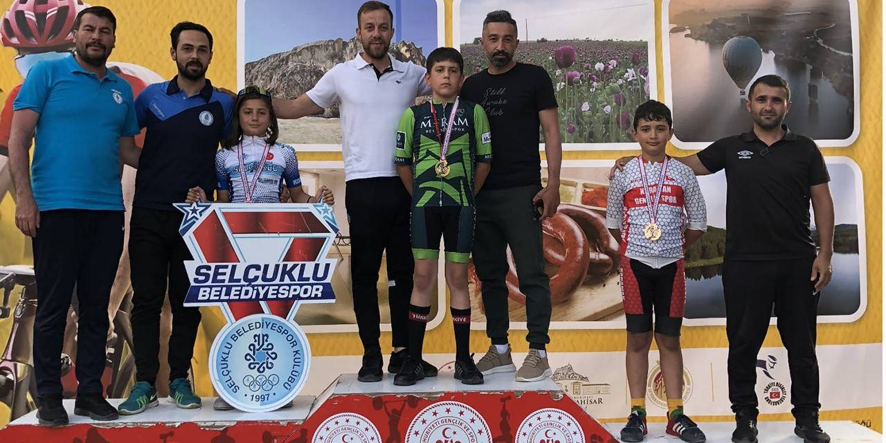 Karaman Bisiklet Takımından 3 Bronz Madalya