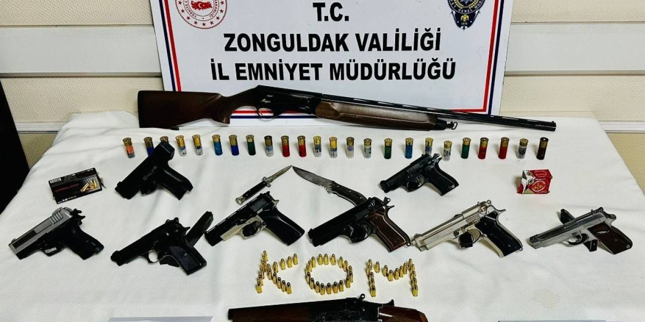 Zonguldak’ta Polisten "kukla" Operasyonu: 8 Gözaltı