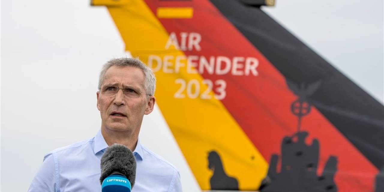 Stoltenberg, Air Defender Tatbikatı’na Katılan Askerleri Ziyaret Etti