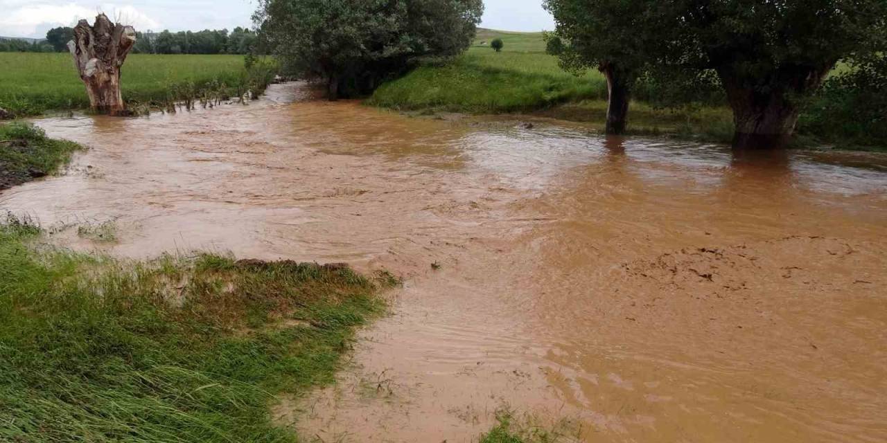 Yozgat’ta Sel Hayatı Olumsuz Etkiledi