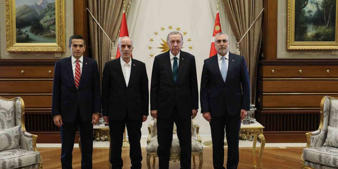 Cumhurbaşkanı Erdoğan, Bakan Işıkhan İle Tisk Başkanı Akkol Ve Türk-iş Başkanı Atalay’ı Kabul Etti