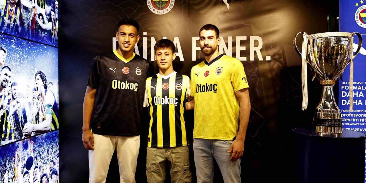 Fenerbahçe’nin Yeni Sezon Formaları Tanıtıldı