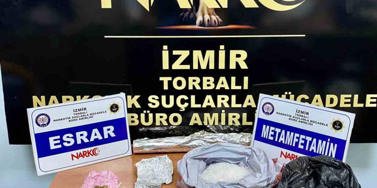 Kiraladıkları Dairede Uyuşturucu Satarken Yakalandılar