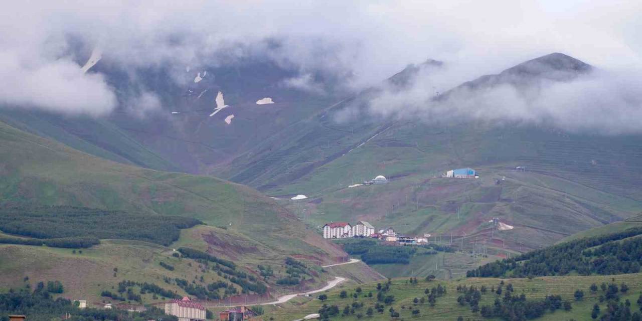 Erzurum’da Karadeniz’i Aratmayan Manzaralar
