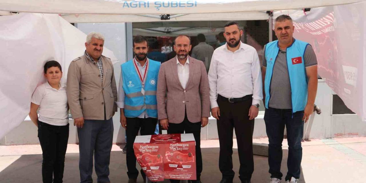 Ağrı’da Kurban Bağış Standı Kuruldu