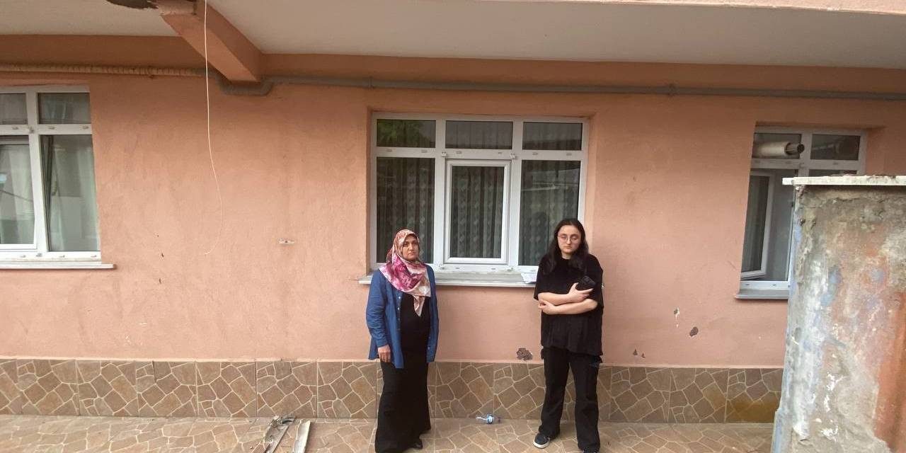 Anne Kız Memlekete Gitmişti, Eve Geldiklerinde Hayrete Düştüler: "insanlık Dışı"
