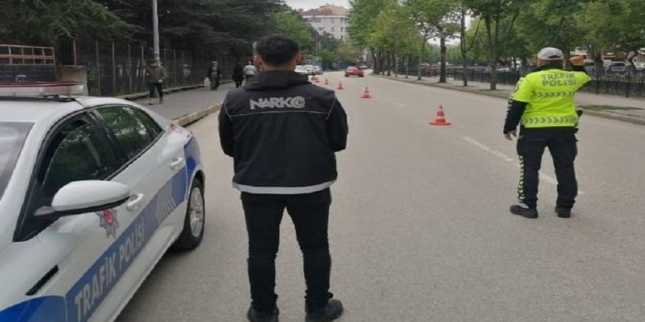 Uyuşturucu Ve Uyarıcı Madde Etkisinde Araç Kullanan 28 Sürücü Hakkında İşlem Başlatıldı