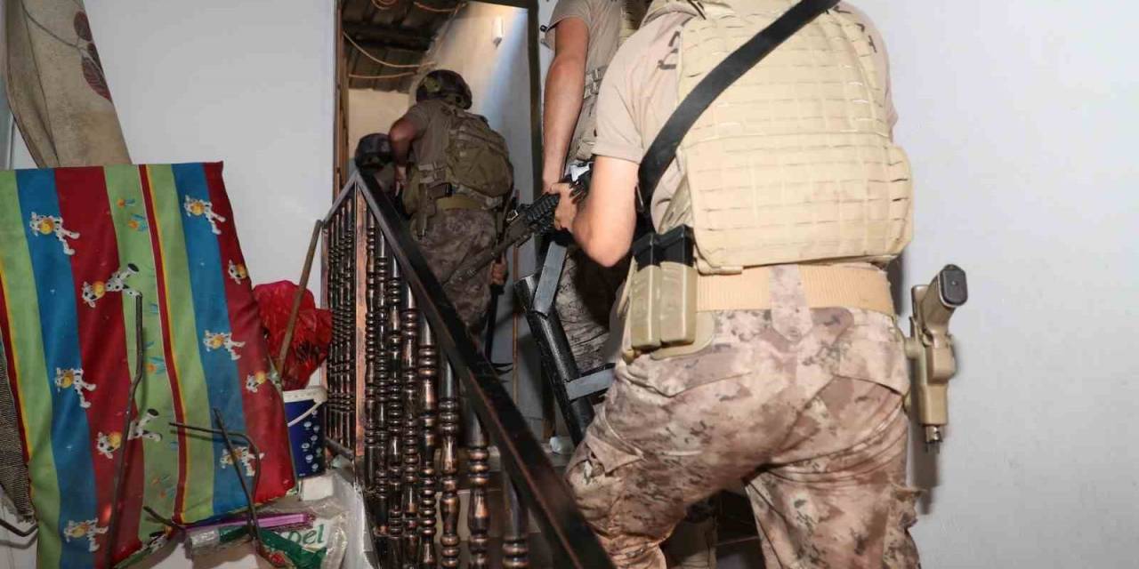 Mersin’de Torbacılara Şafak Operasyonu: 37 Gözaltı