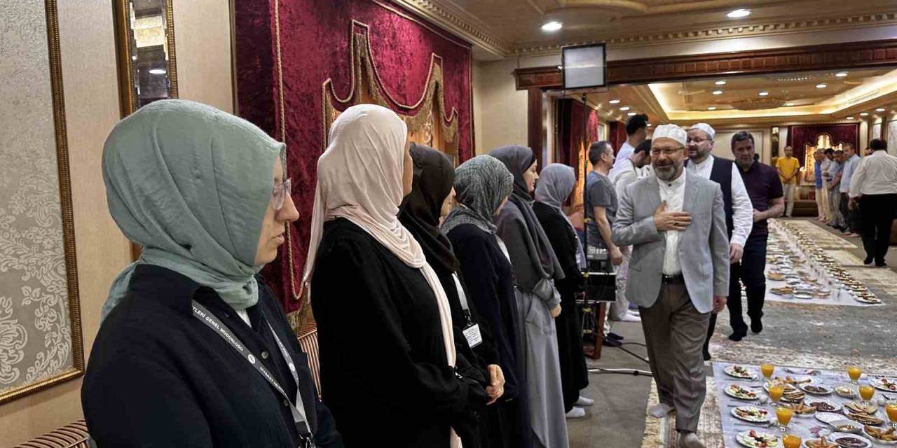 Türkiye’den Gelen Hacıların Yaş Ortalaması 62 Oldu