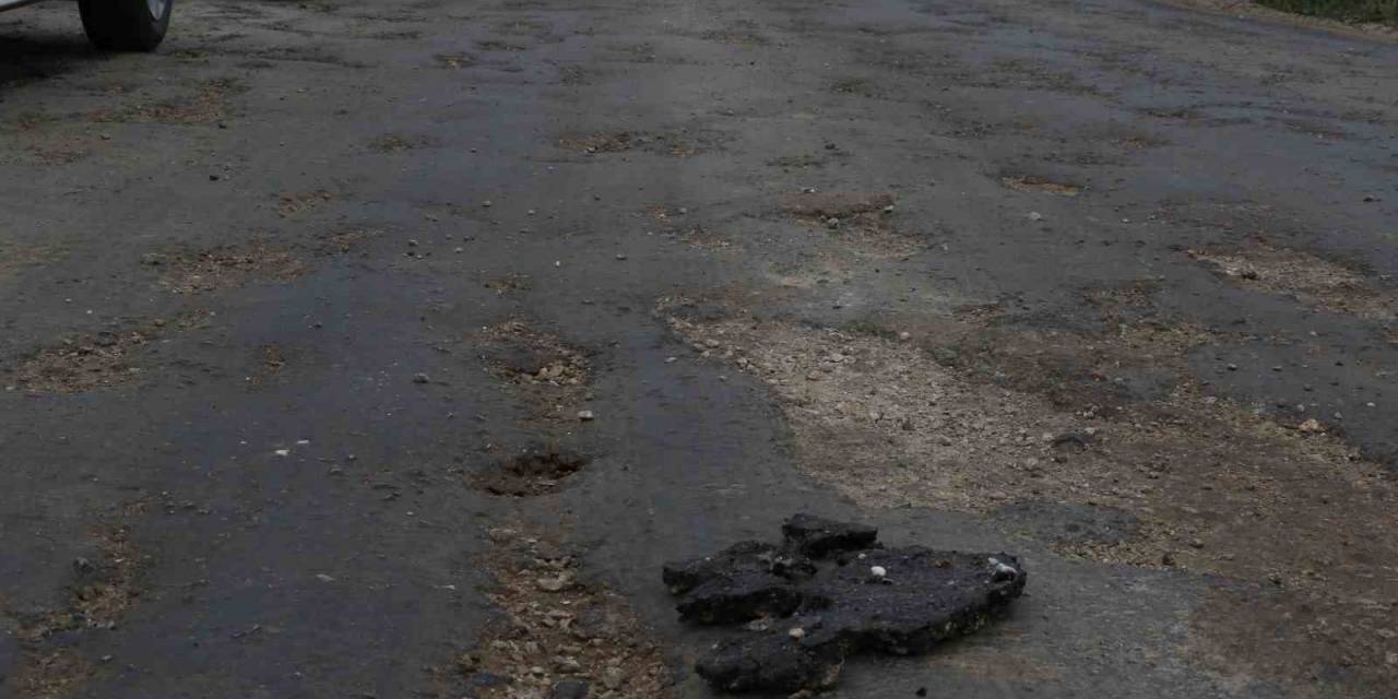 Kahramankazan’ın 35 Köyünü Ankara’ya Bağlayan Kaplu Deresi Yolu’na Sıcak Asfalt Yıllardır Dökülmüyor