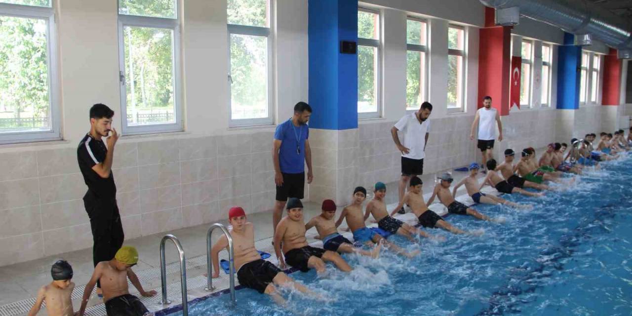 Cizre’de 12 Bin Çocuğa Yüzme Eğitimi Verilecek