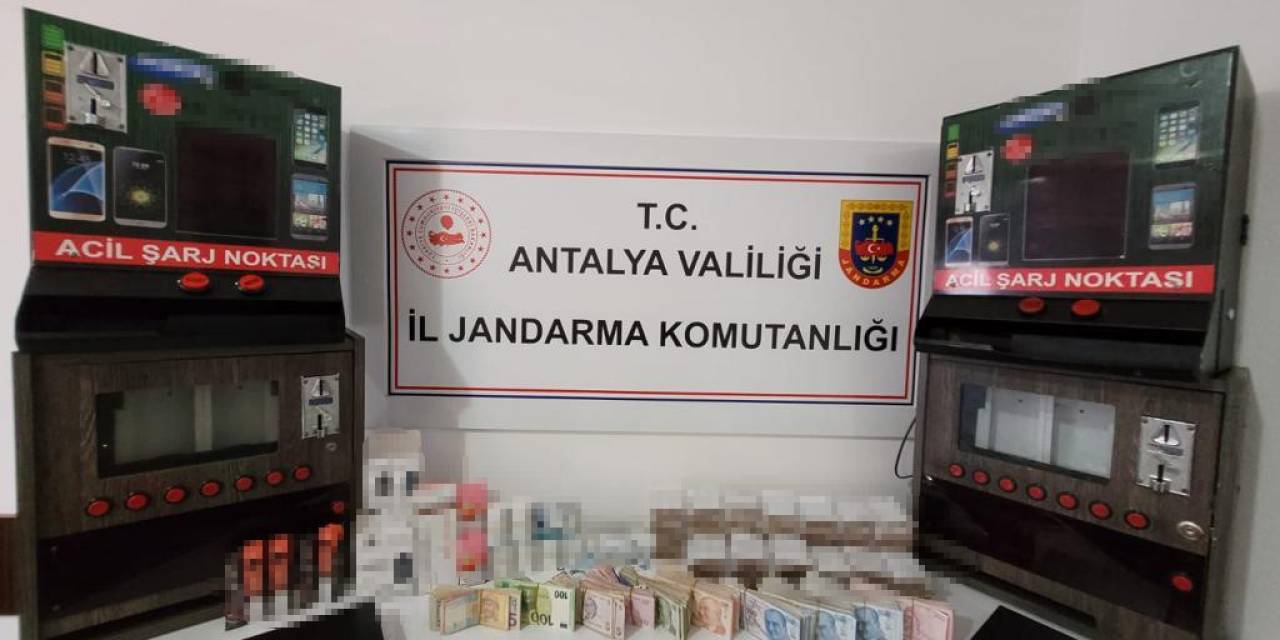 Jandarma Uyuşturucu Tacirlerine Geçit Vermiyor