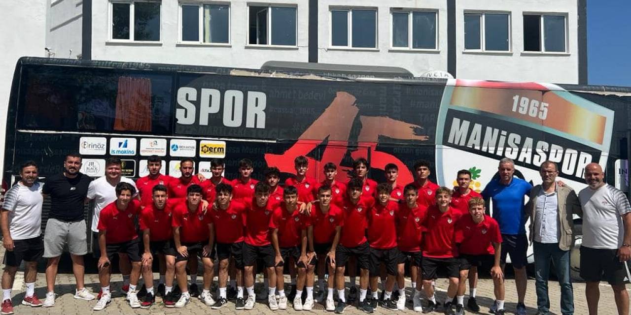 Manisaspor U-17 Takımı Çanakkale’ye Gitti