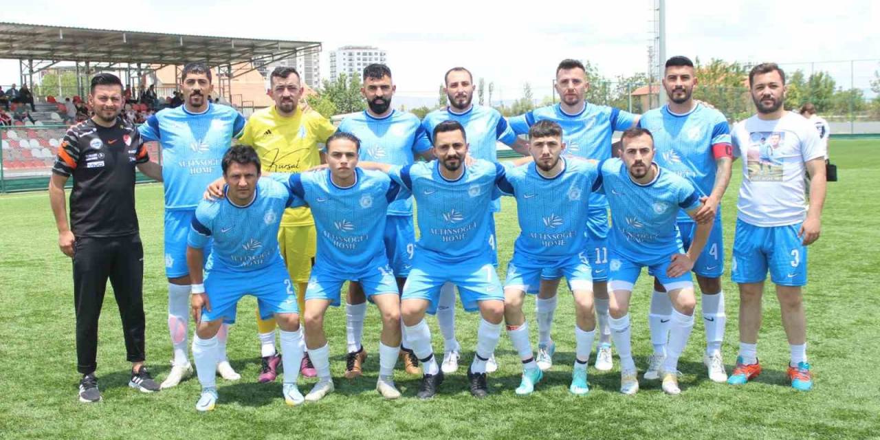 Sarız Anadolu Tarihindeki İlk Şampiyonluğa Çok Yakın