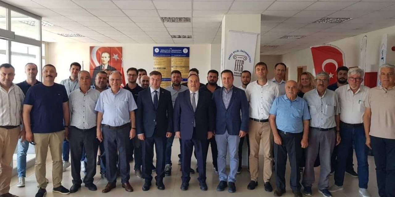 Deü’nün Gıda Laboratuvarı Sektöre Işık Tutuyor