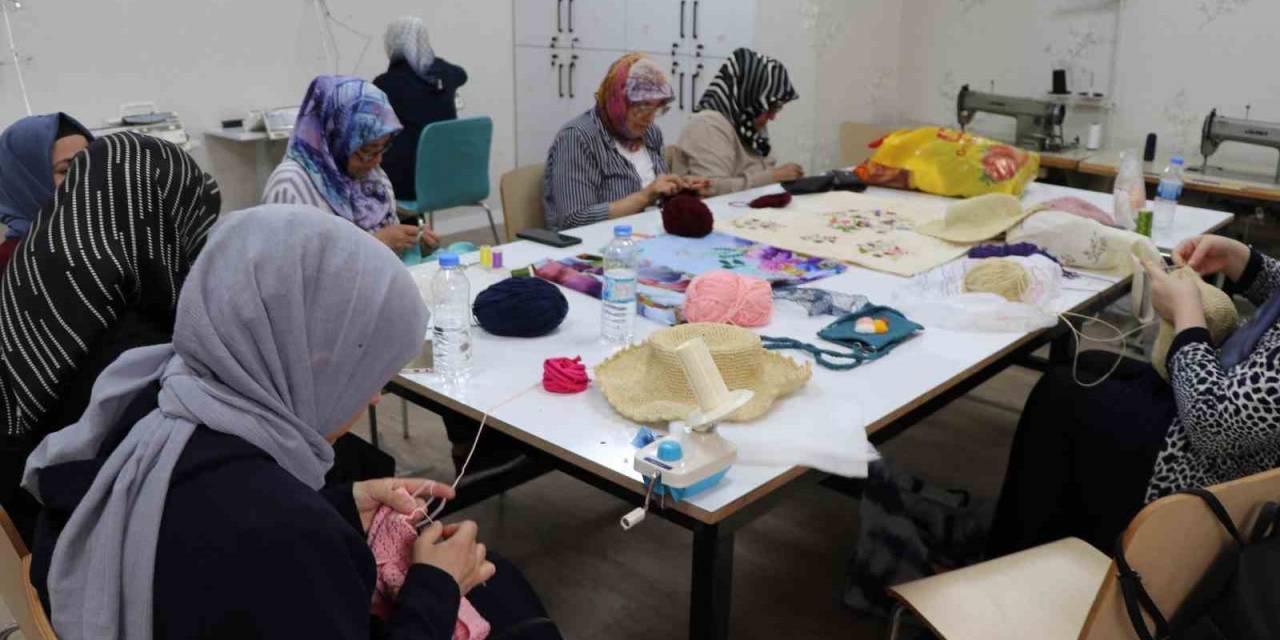 Adresleri Hanımlar Konağı Oluyor