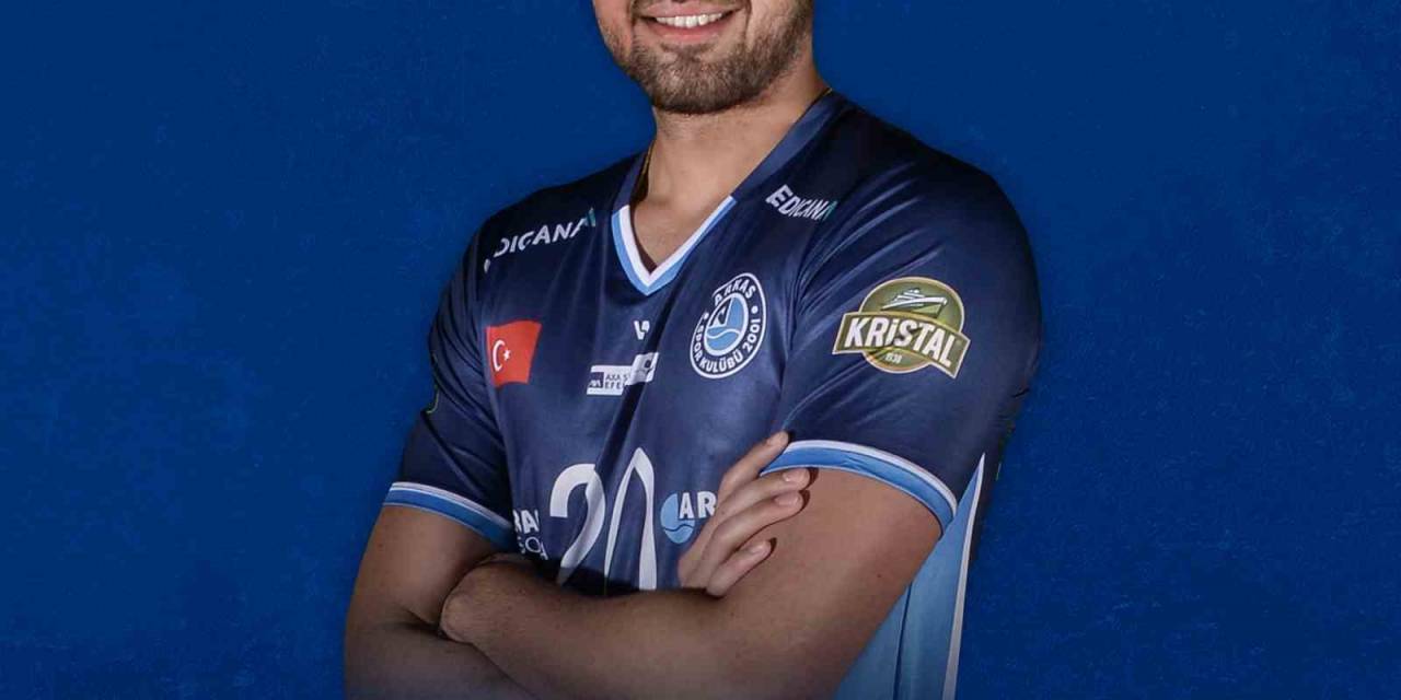 Arkas Spor’da Üç Ayrılık