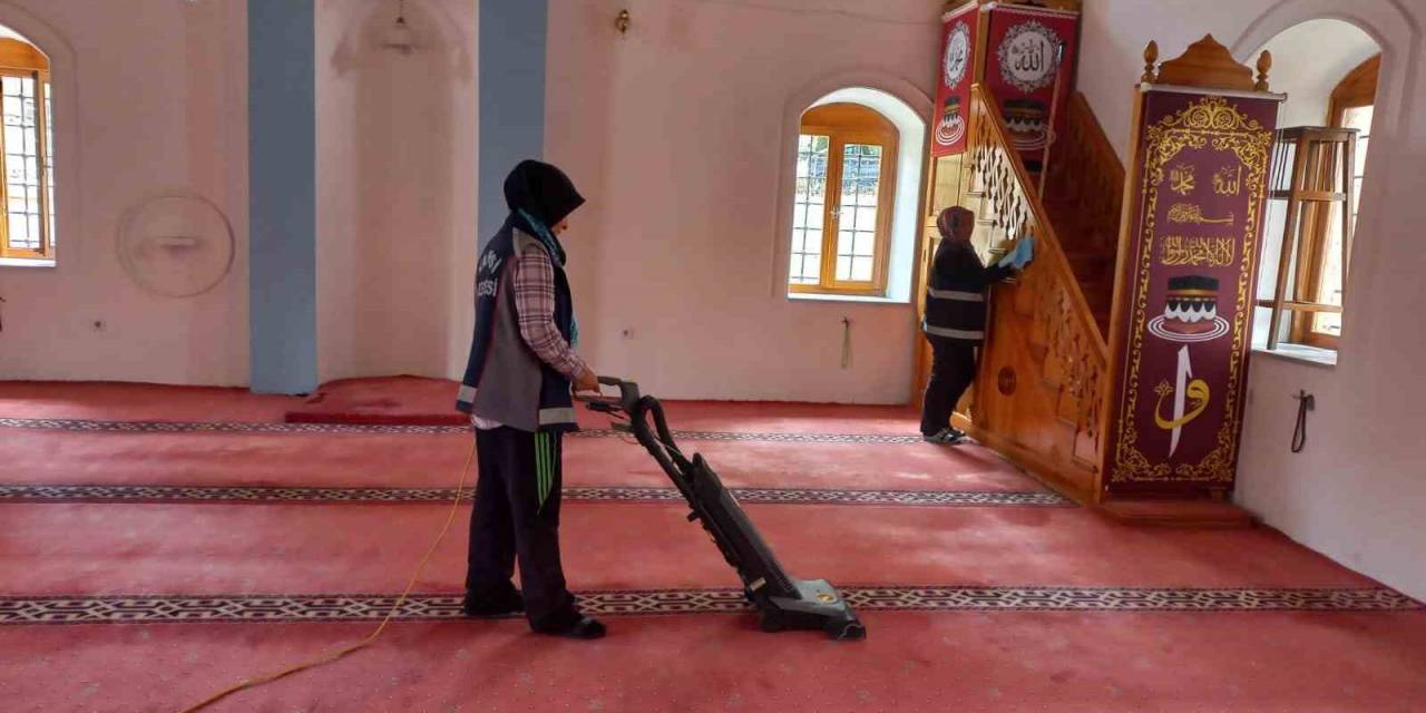 Karesi’de Kurban Bayramı Hazırlıkları Devam Ediyor