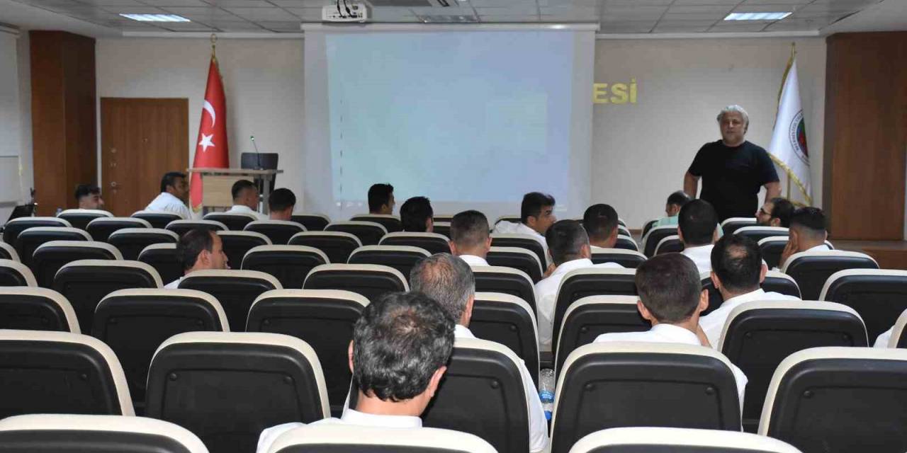 Siirt Belediyesi Ulaştırma Personeline Eğitim Verdi