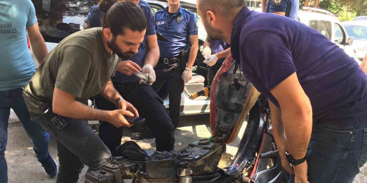 Üzerinde Uyuşturucu Çıkan Gençlerle Gazeteciler Arasında İlginç Diyalog