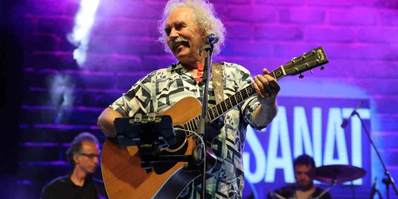 Marmaris’te ‘yeni Türkü’ Rüzgarı Esti