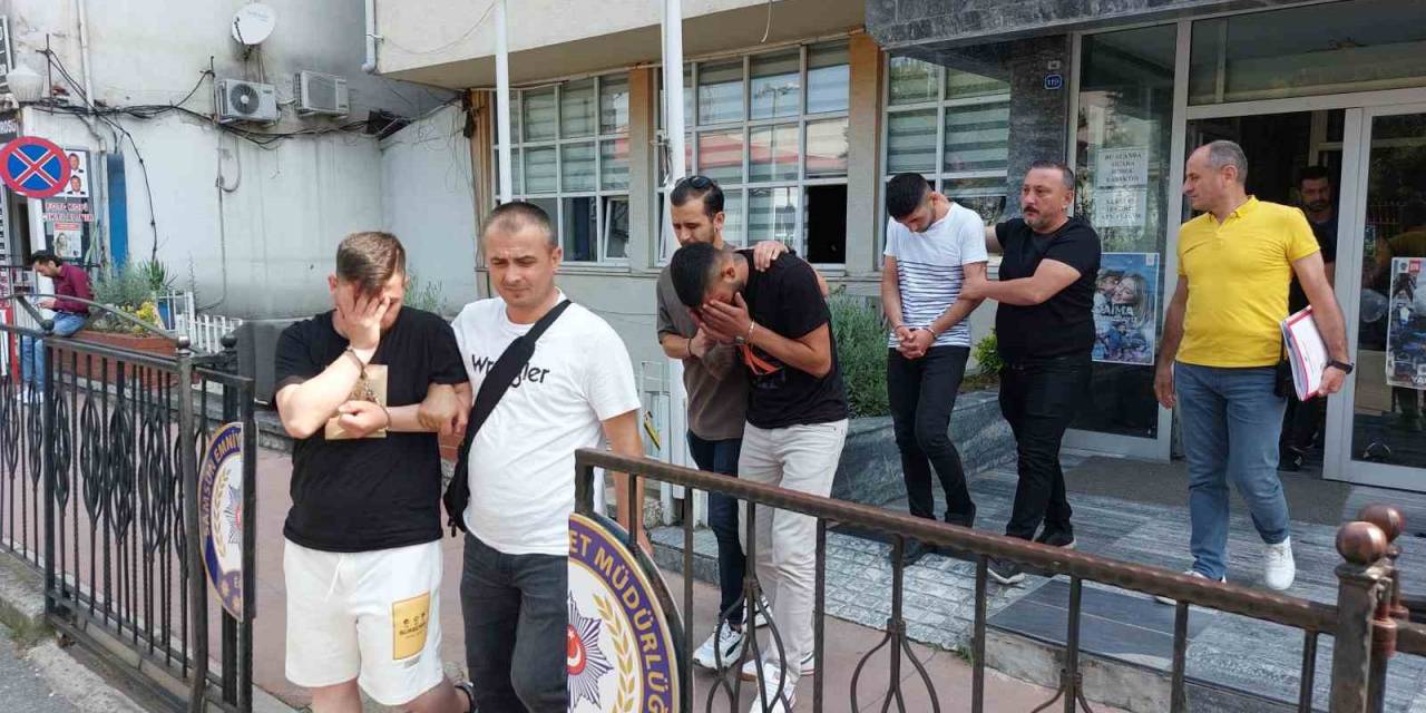 Anahtarını Kopyalayıp Çaldıkları Aracı Sattılar: 5 Gözaltı