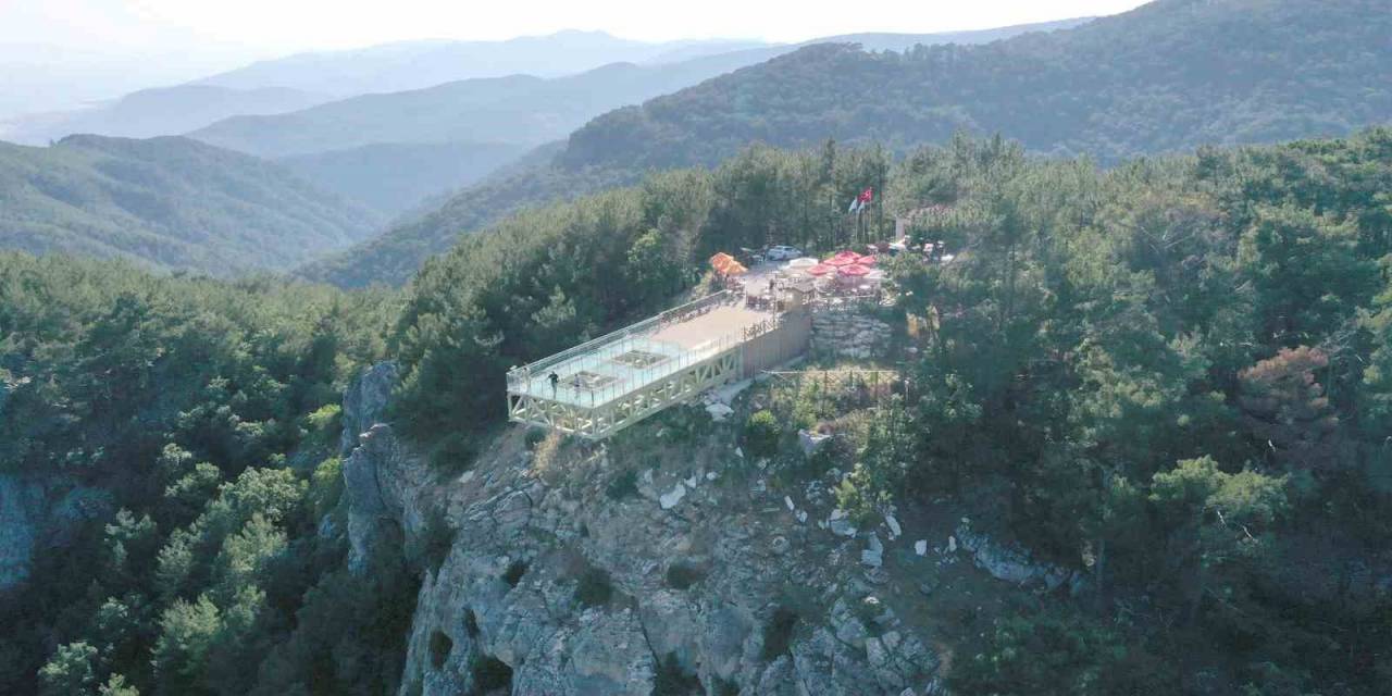 Kazdağları’nda Cam Seyir Terası’nın Yolu Tamamlandı