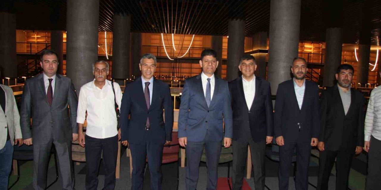 Gaziantep’te Abd’nin Broadway Sahnesini Aratmayacak Sahne