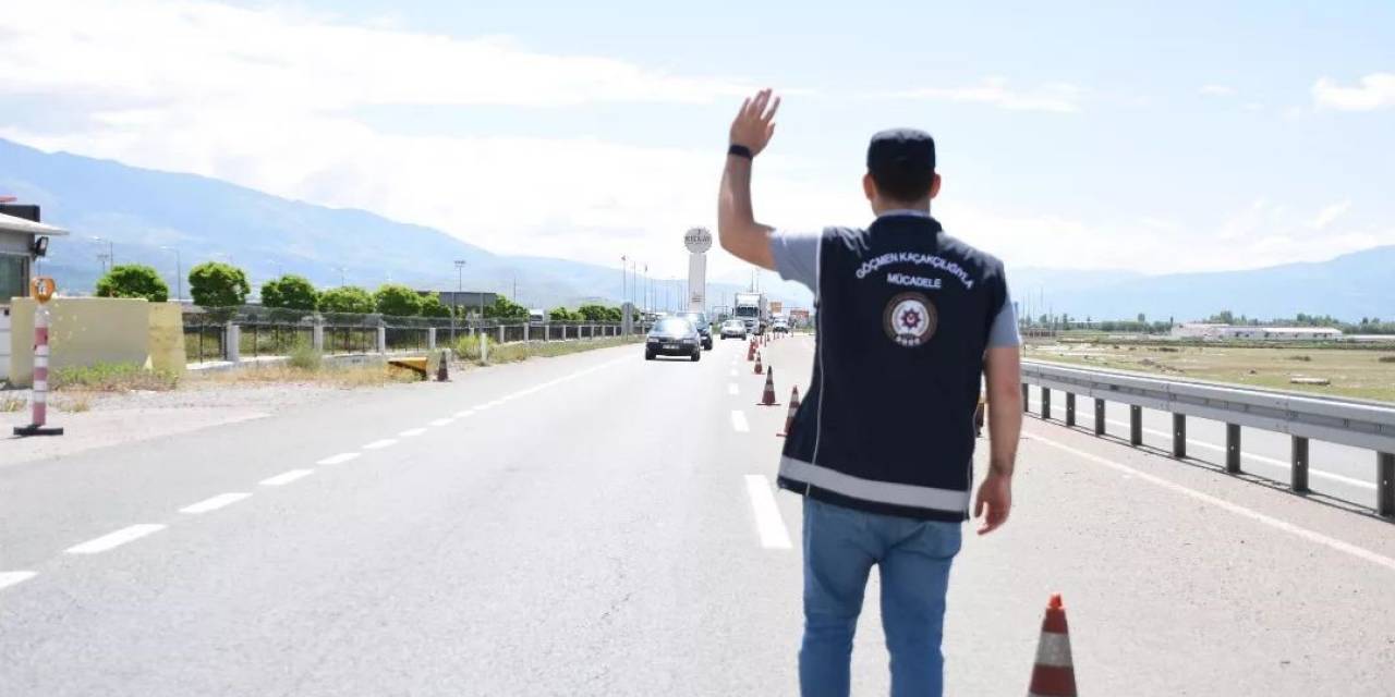 Düzensiz Göçle Mücadele Dahilinde 5. Huzur Operasyonu Gerçekleştirildi