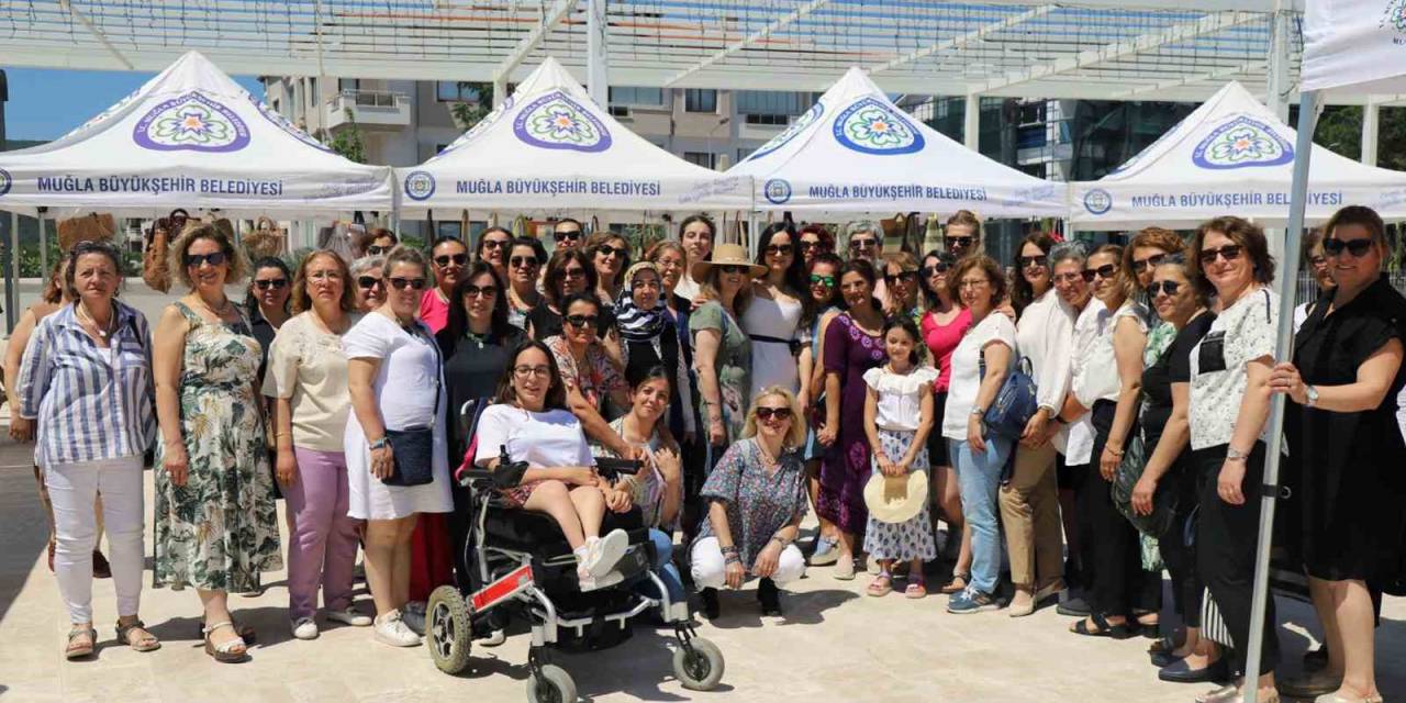 Sosyal Hizmet Atölyelerinde Kadınlar Üretiyor, Büyükşehir Destekliyor