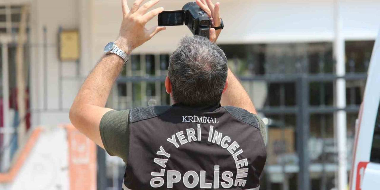 Antalya’da Apartman Yöneticisi Evinde Ölü Bulundu
