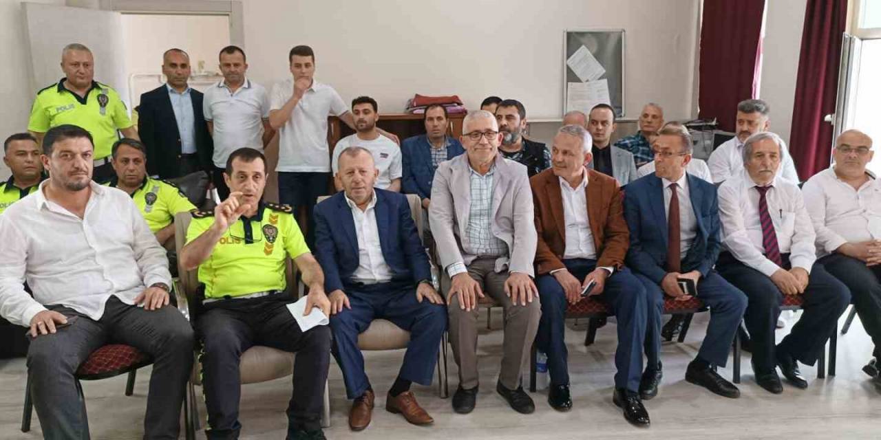 Otobüs Şoförleri Bilgilendirildi