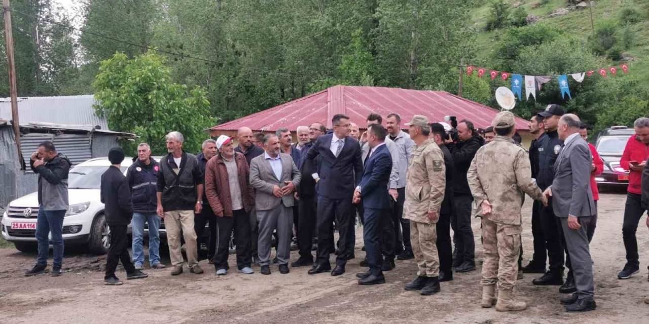 Vali Memiş Ve Büyükşehir Belediye Başkanı Sekmen, Yangın Mağdurlarını Dinledi