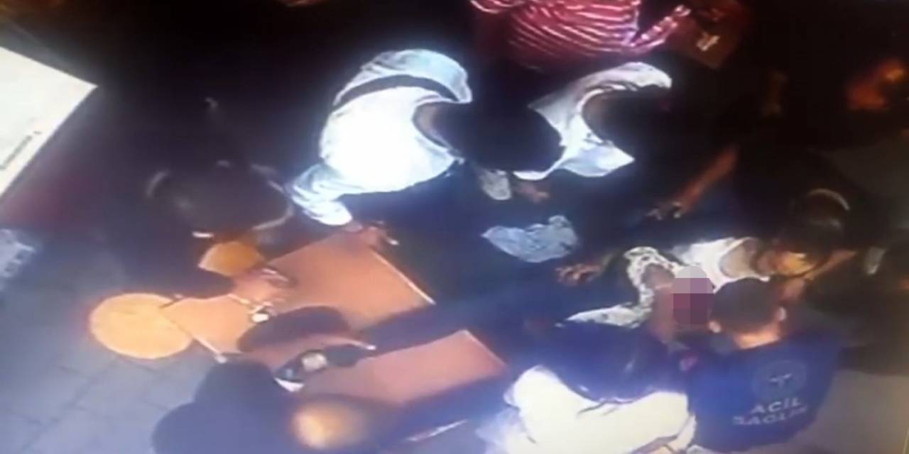 Aralarında Husumet Bulunan Kuzenini Bıçakladı: O Anlar Kamerada