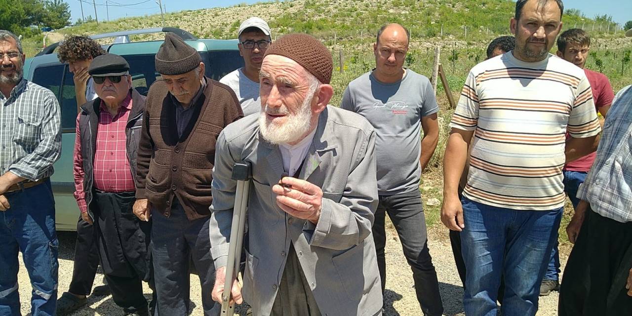 Konut Yapılacak Alan Davalık Oldu, Erzinli Depremzedeler Çözüm İstedi
