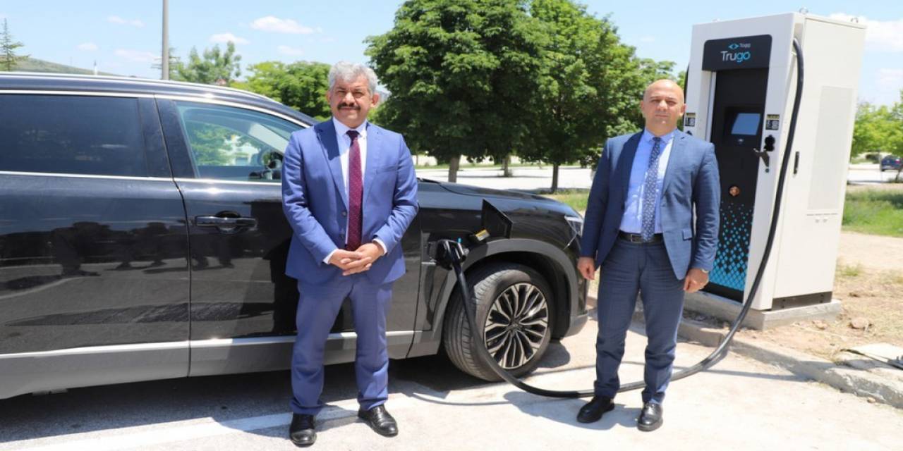 Kütahya’nın İlk Trugo Şarj İstasyonu Dpü’ye Kuruldu