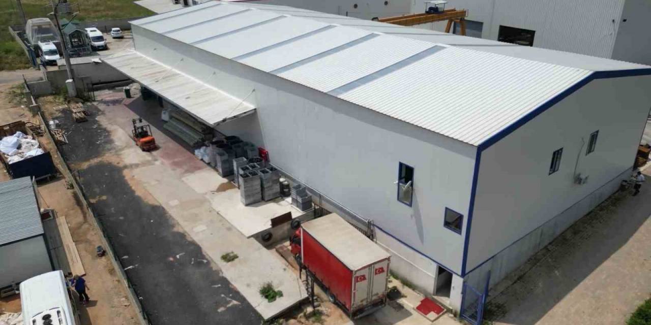 Alev Alev Yanan Fabrika Kesimhanede Yeniden Küllerinden Doğdu