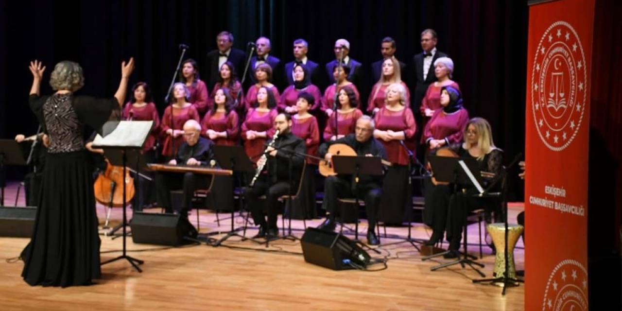 Eskişehir’de Adalet Çalışanları Sahneye Çıktı