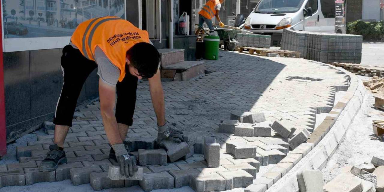 Kuşadası Belediyesi, Davutlar’da Çalışmalarını Sürdürüyor