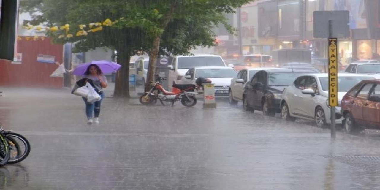 Gök Gürültülü Sağanak Yağış Uyarısı