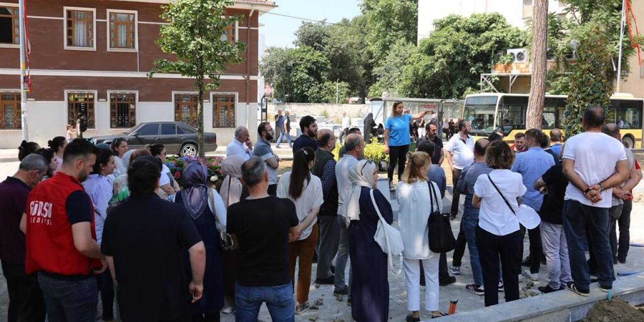 Gürsu Belediyesi Hem Sahada Hem İş Başında Birlikte