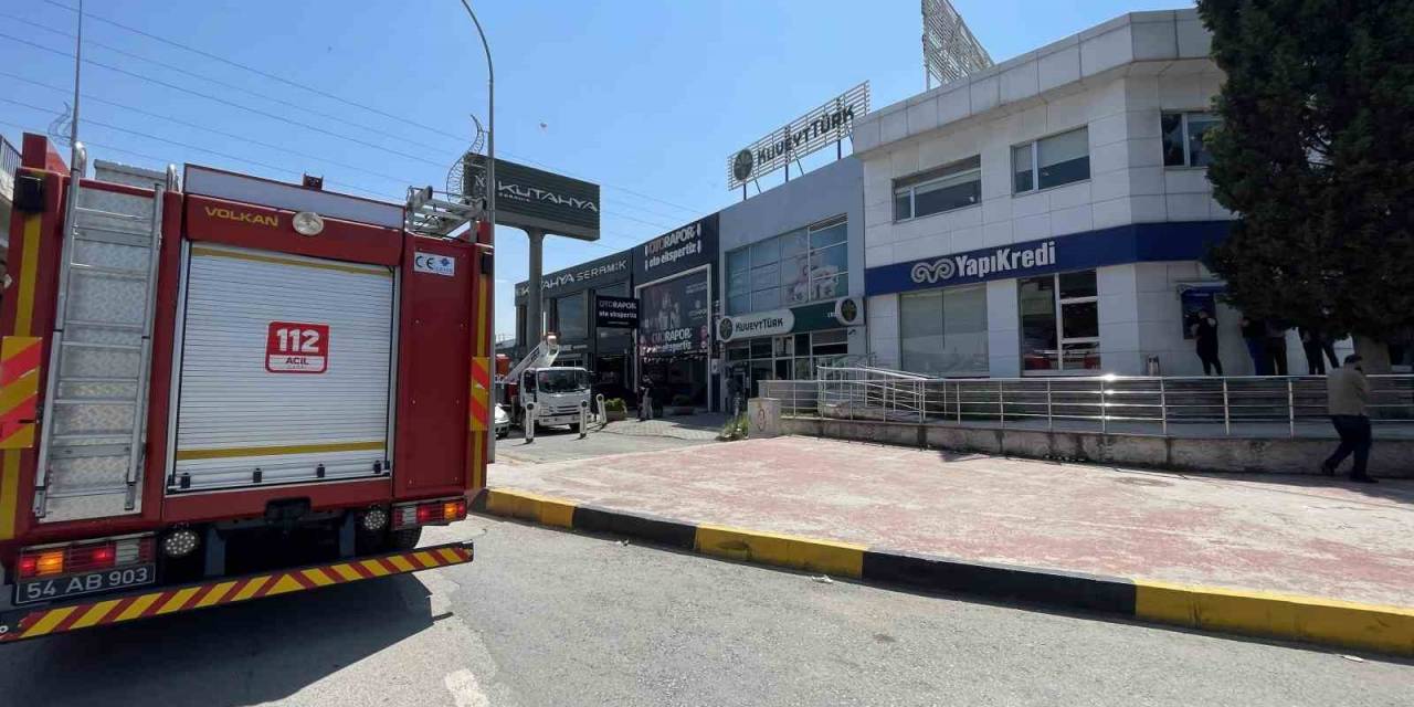Yapı Kredi Bankası’nda Korkutan Alarm: Ekipler Harekete Geçti