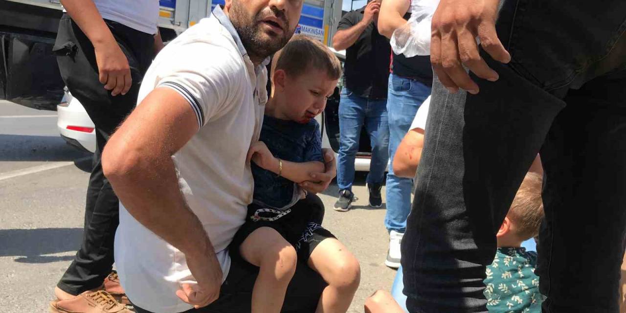 Batman’da Otomobil Tıra Çarptı: 5 Yaralı