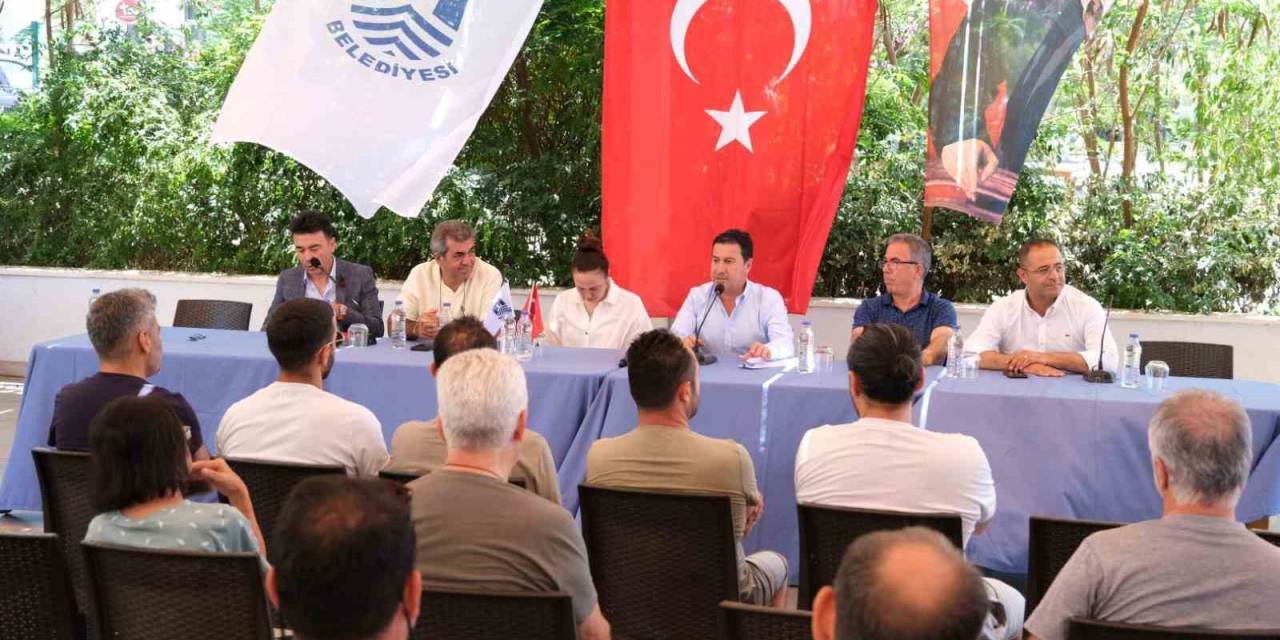 Başkan Aras, Bitez Esnafıyla Bir Araya Geldi